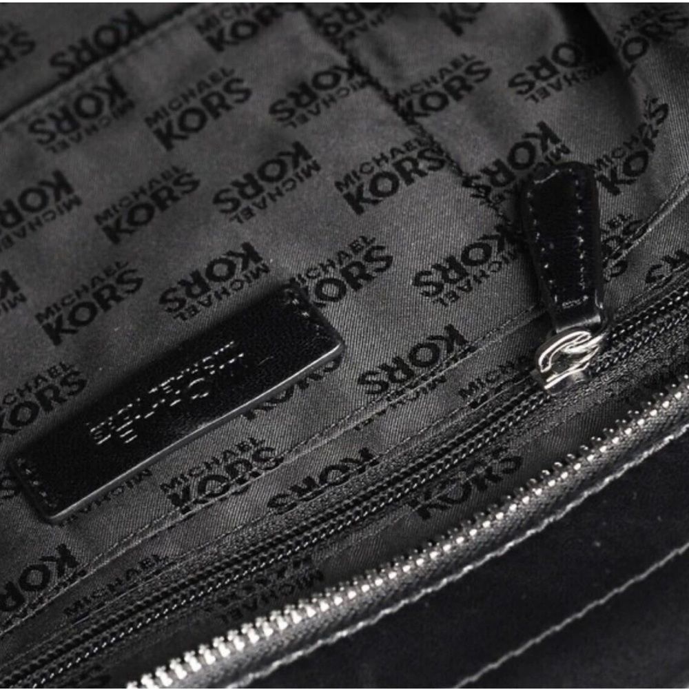 Michael Kors Vivianne Black Quilted Leather Large Top Zip Satchel Bag - Picture 5 of 8
